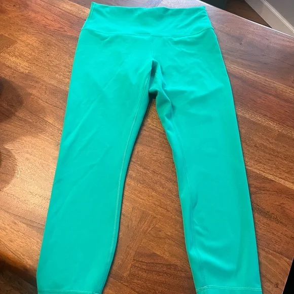Lululemon Wunder Train HR Crop 23” Kelly Green - Picture 2 of 4